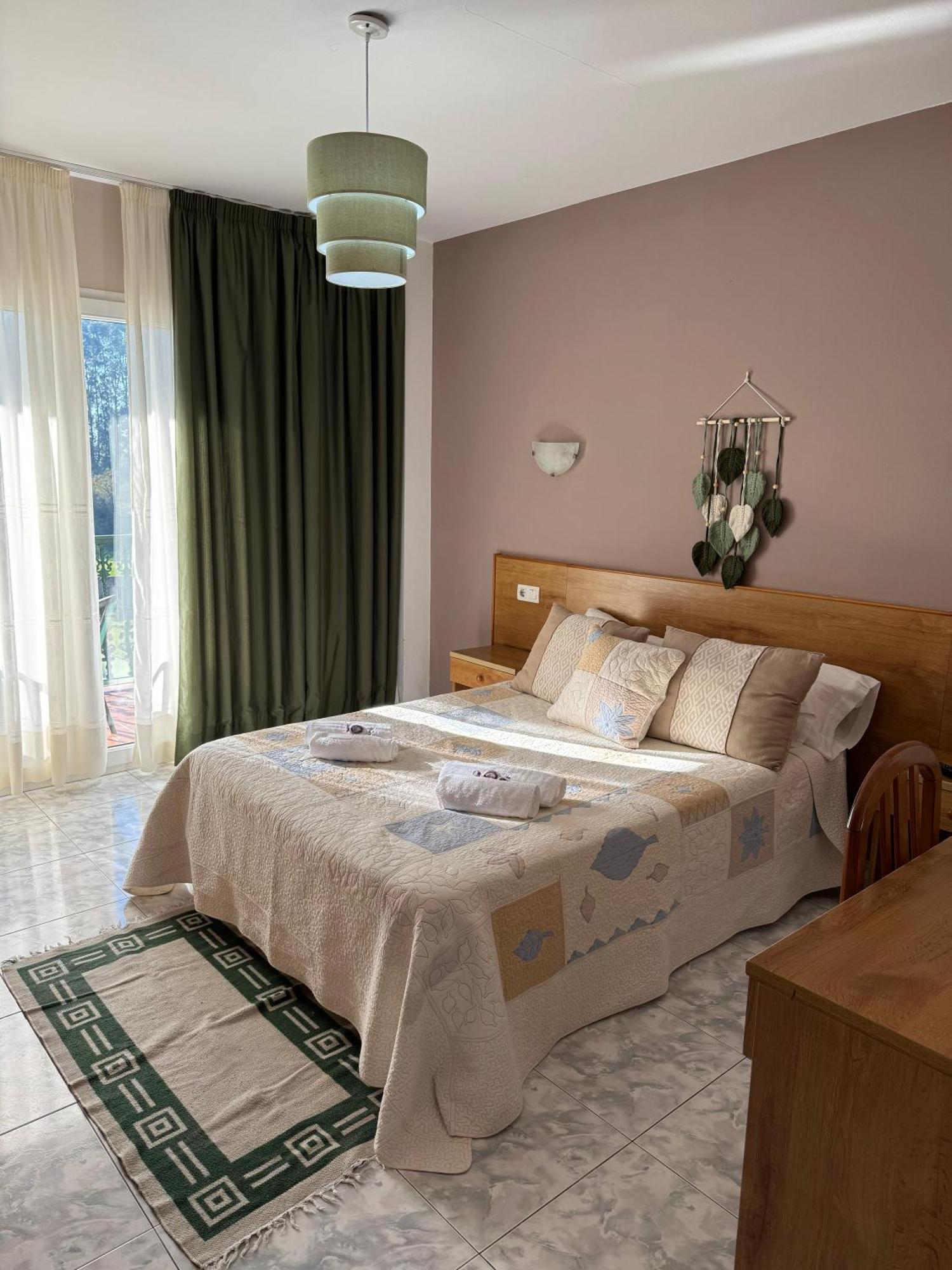 Hotel Campestre Chamuinas Pontevedra Quarto foto